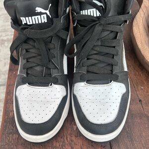 Puma Black and Gray High-Top Sneakers